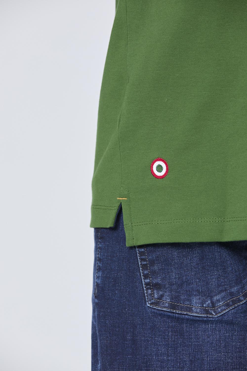 aeronauticamilitare_251po1859p191_39334_frecce-tricolori-polo-shirt-with-patches_7_2